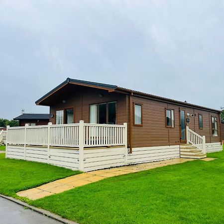 Rowan Lodge With Hot Tub Malton Zewnętrze zdjęcie
